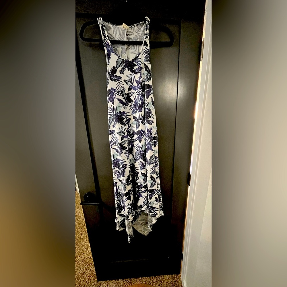 Maxi dress, high-lo, Loose, floral, with pockets